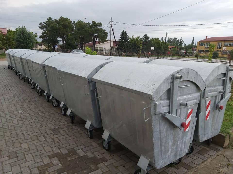 Нови 50 метални контејнери